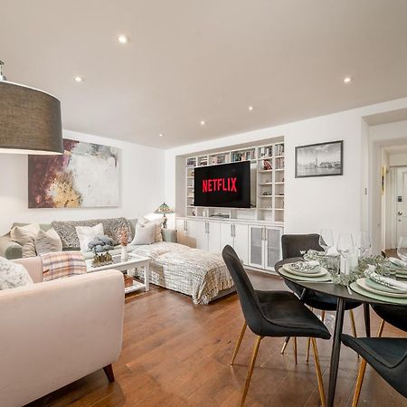 Niru Experience Hidden Gem In Chelsea 2Bd 2Ba Apartment ลอนดอน ภายนอก รูปภาพ